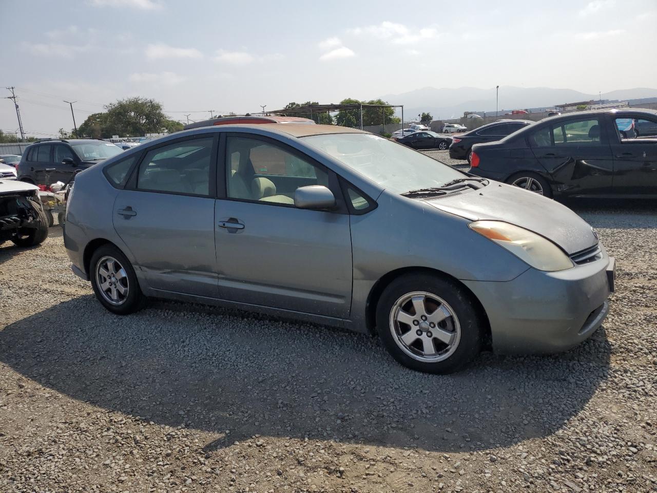 TOYOTA PRIUS 2005 VIN JTDKB20U853096144 zdjęcie 4