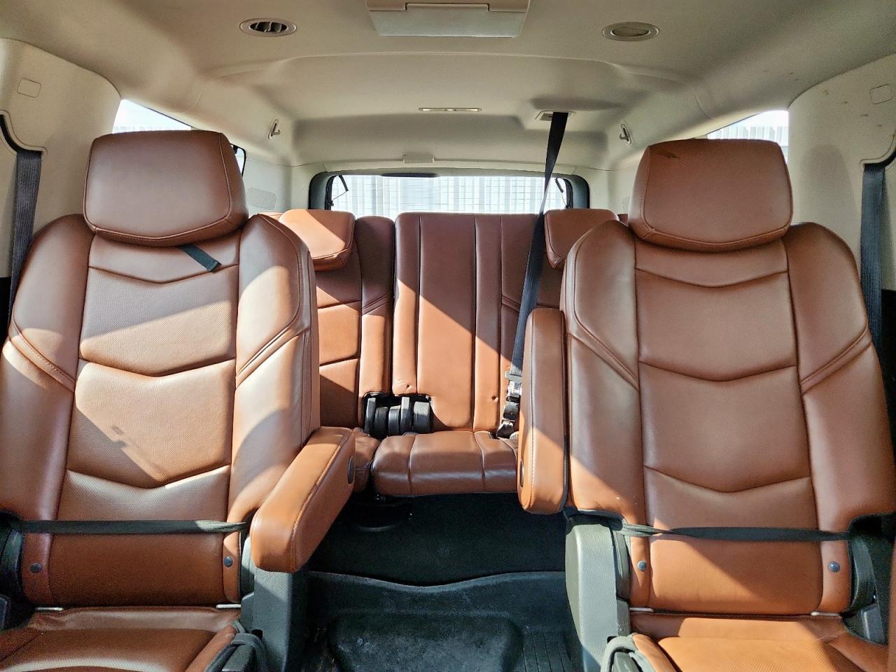 2018 Cadillac Escalade Esv Premium Luxury VIN: 1GYS4JKJ8JR397974 Lot: 59594035