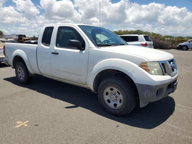 Pickups NISSAN FRONTIER 2013 Biały