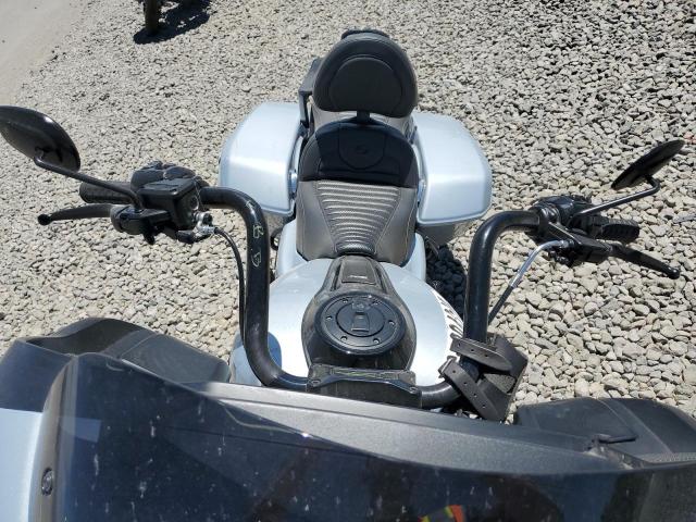  HARLEY-DAVIDSON FL 2024 Сріблястий