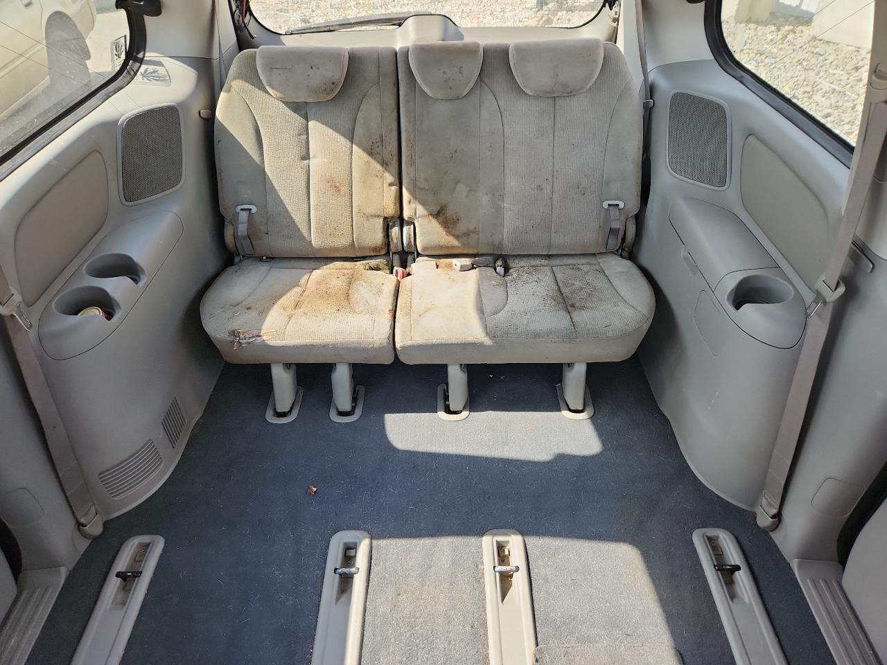 2008 Kia Sedona Ex VIN: KNDMB233X86246379 Lot: 61808115