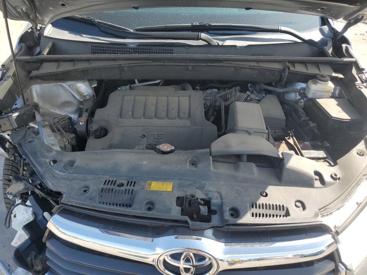 TOYOTA HIGHLANDER 2016 VIN 5TDJKRFH7GS341421 photo 12