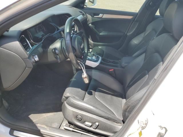  AUDI A4 2015 White