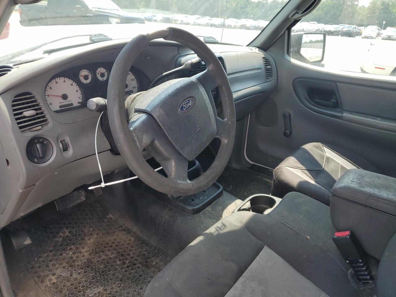 2008 Ford Ranger Super Cab VIN: 1FTYR14U18PA40182 Lot: 62573935