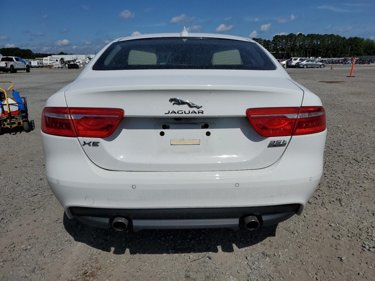2017 Jaguar Xe Prestige VIN: SAJAK4BV6HA950823 Lot: 62708285