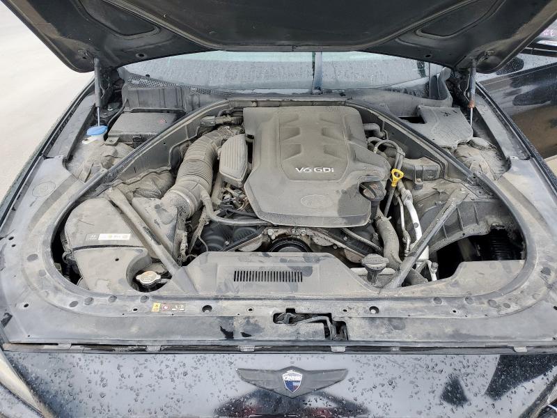  HYUNDAI GENESIS 2015 Czarny