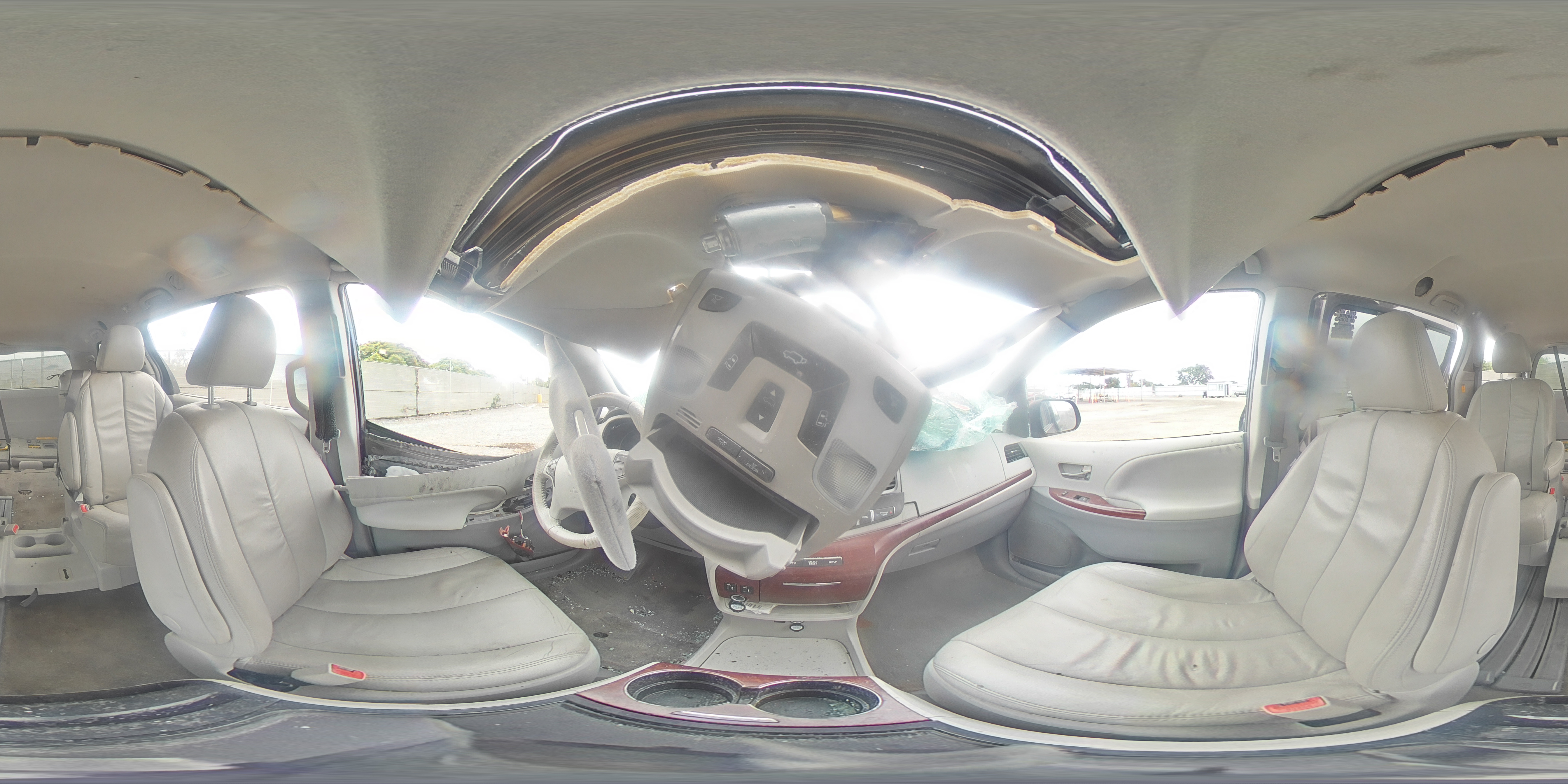 2013 Toyota Sienna Xle VIN: 5TDYK3DC4DS282665 Lot: 58419675