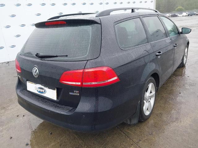 2011 VOLKSWAGEN PASSAT S B
