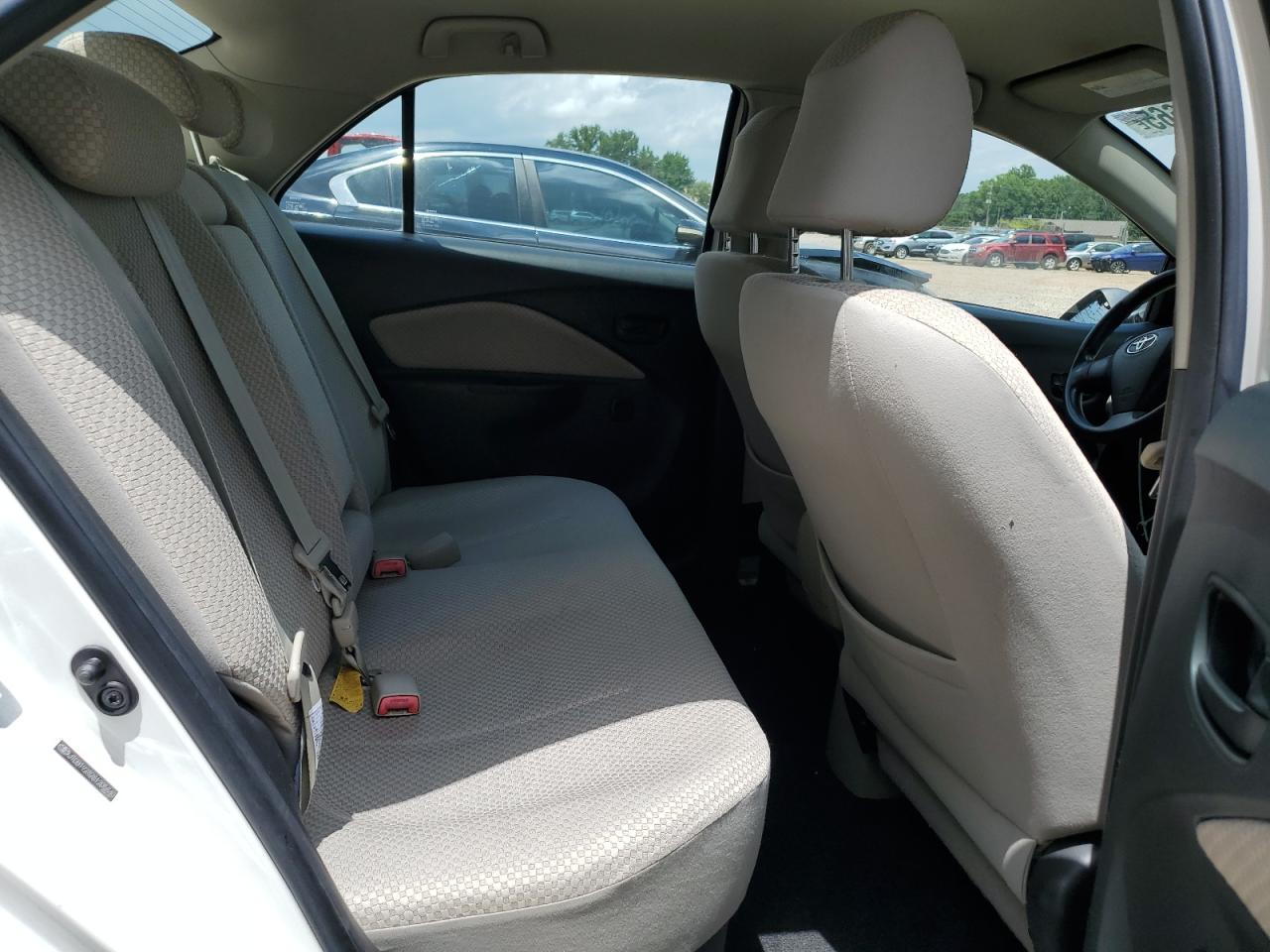 2008 Toyota Yaris VIN: JTDBT923281205840 Lot: 63088665