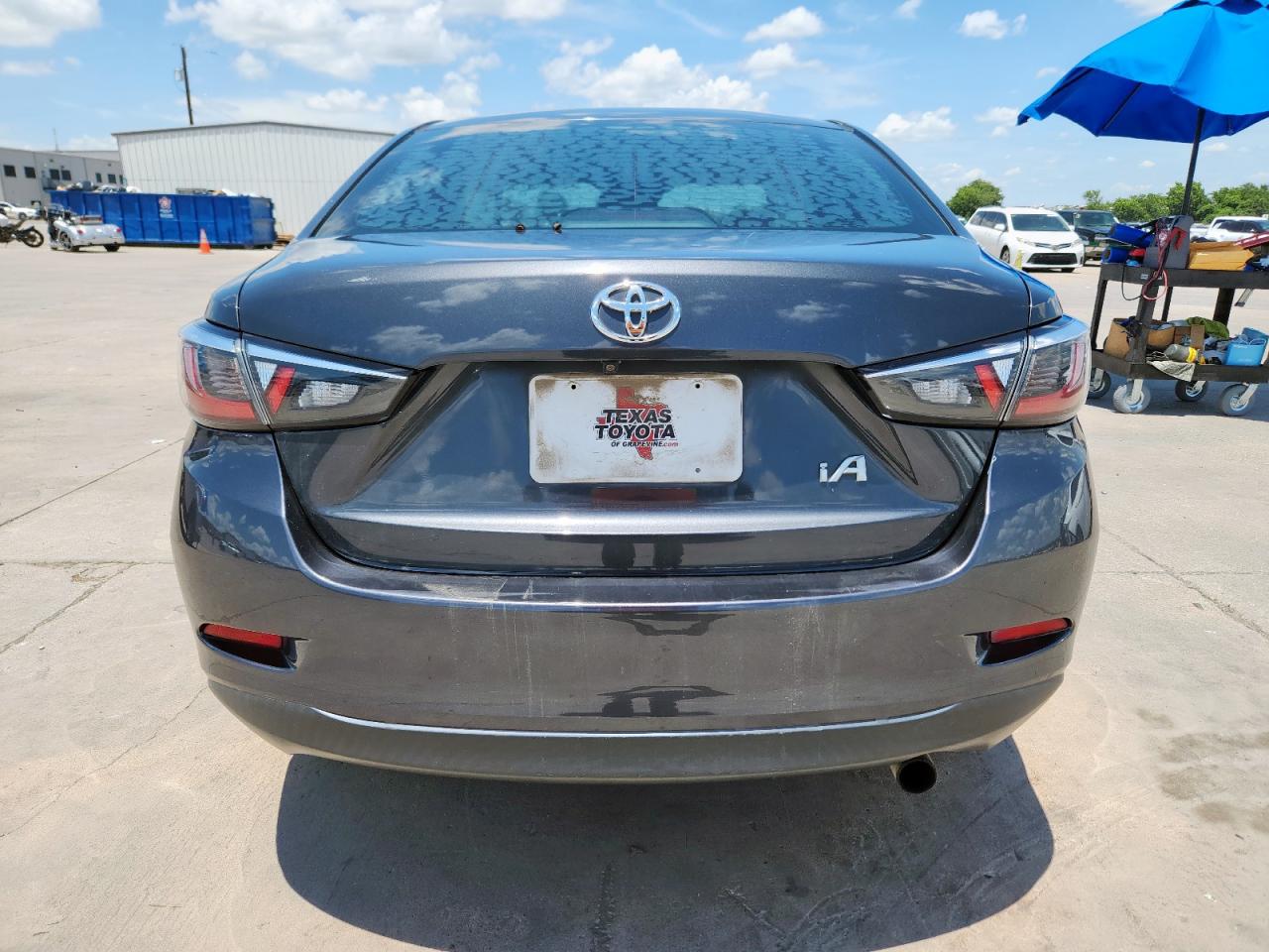2018 Toyota Yaris Ia VIN: 3MYDLBYVXJY313764 Lot: 62742175