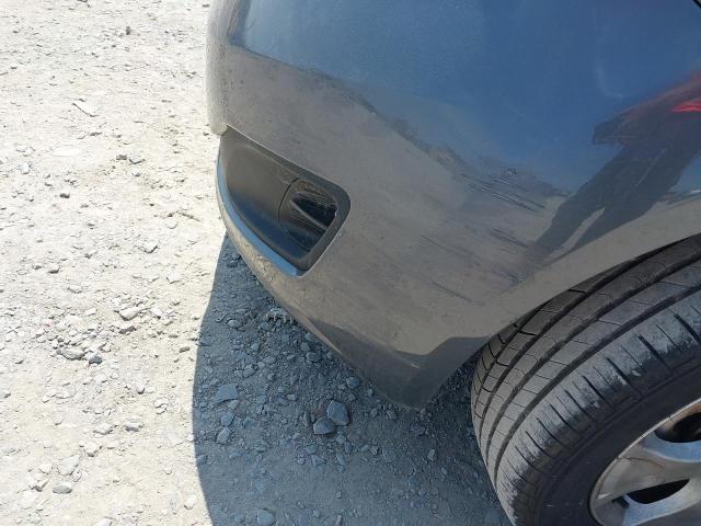 2011 KIA VENGA 2
