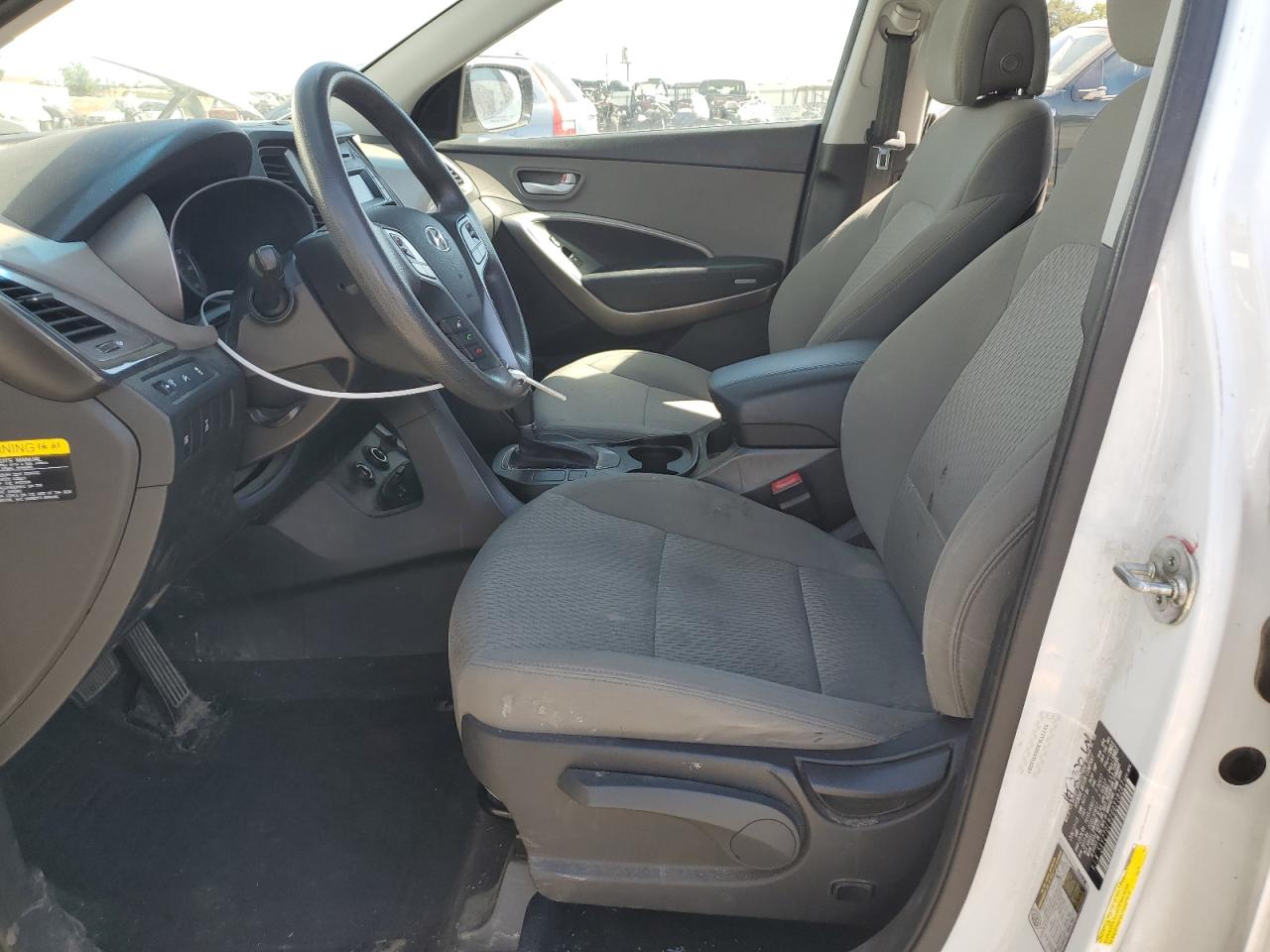 2016 Hyundai Santa Fe Sport VIN: 5XYZTDLB2GG318287 Lot: 63037585