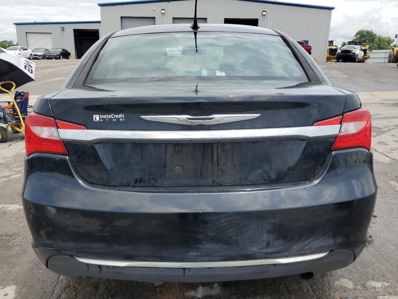 2013 Chrysler 200 Touring VIN: 1C3CCBBB4DN690038 Lot: 60914685
