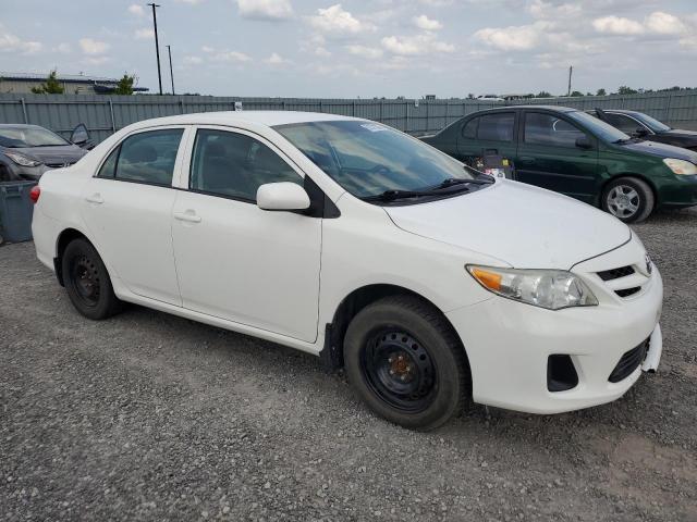 Sedans TOYOTA COROLLA 2012 Biały
