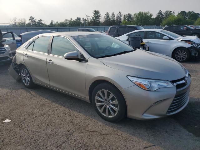  TOYOTA CAMRY 2017 Złoty