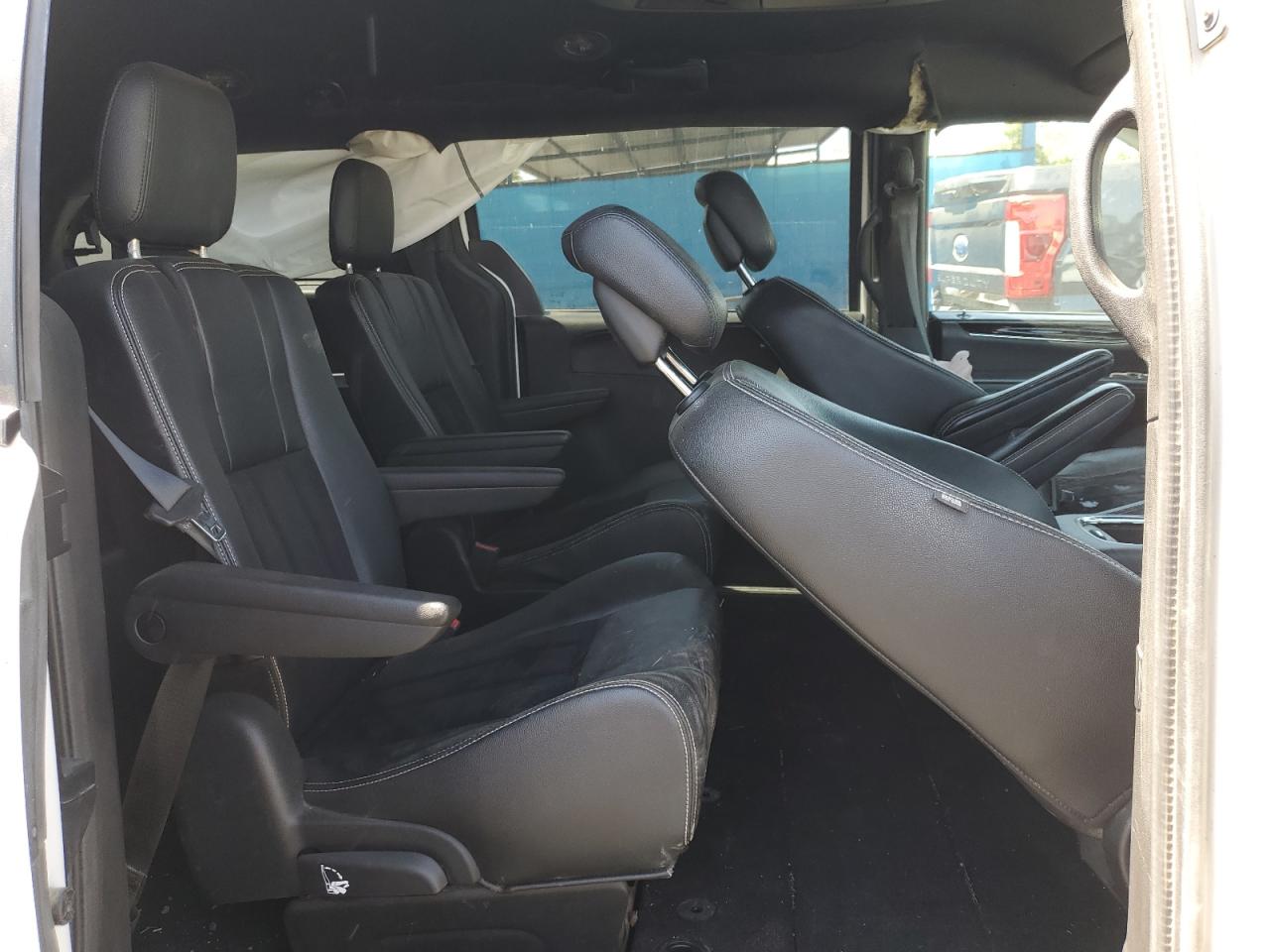 2018 Dodge Grand Caravan Sxt VIN: 2C4RDGCG3JR181891 Lot: 62391185