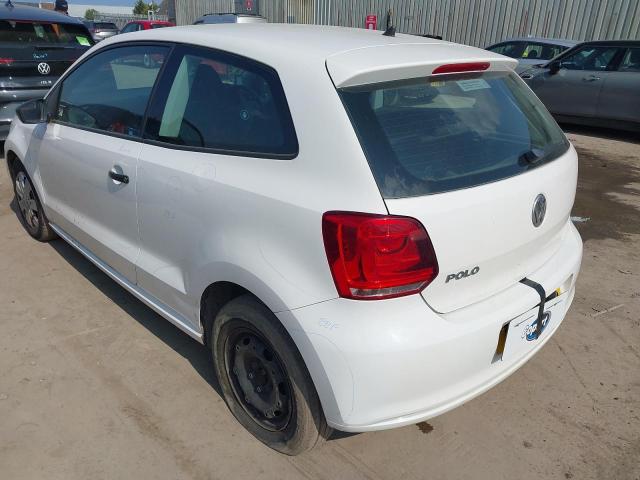 2013 VOLKSWAGEN POLO S 60