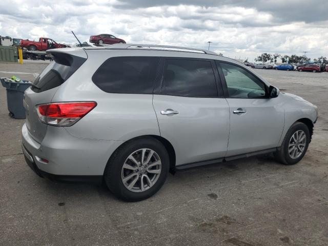  NISSAN PATHFINDER 2016 Srebrny