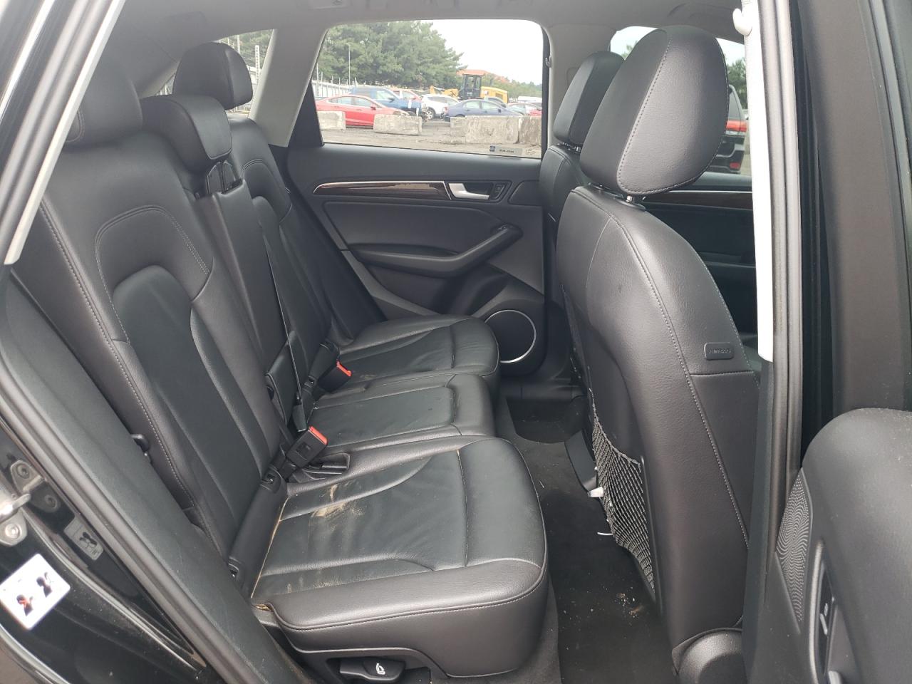AUDI Q5 2017 VIN WA1L2AFP4HA047811 zdjęcie 10