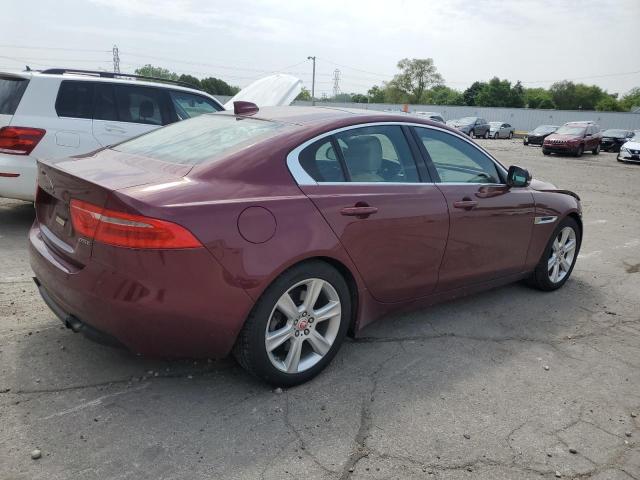  JAGUAR XE 2017 Red