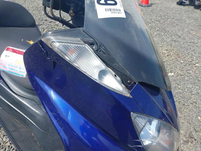 2004 YAMAHA YP 400