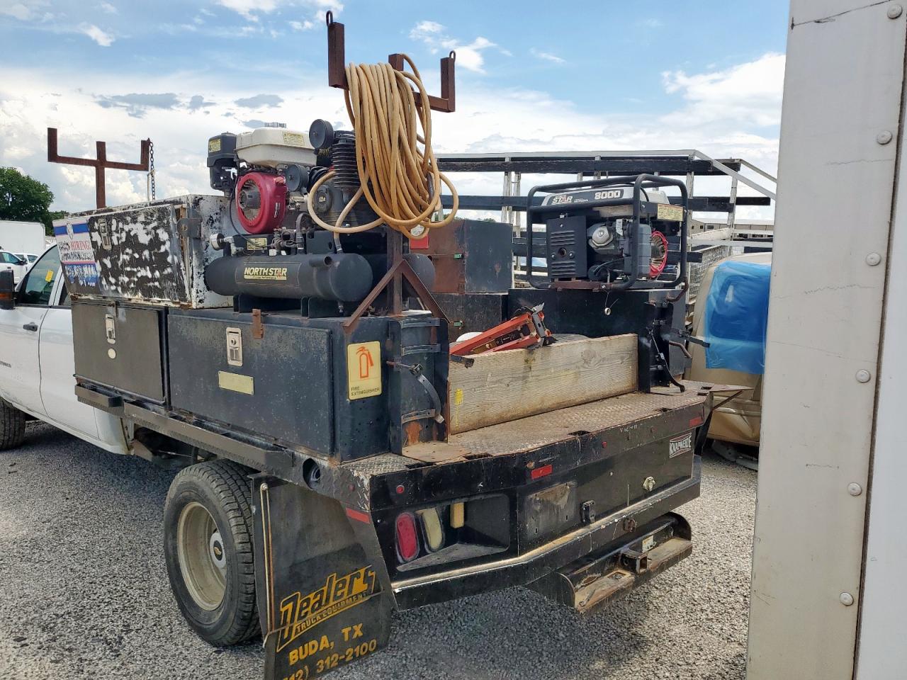 2015 Chevrolet Silverado C3500 VIN: 1GB4CYCG9FF557175 Lot: 62641615