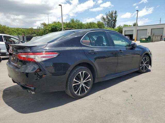  TOYOTA CAMRY 2018 Czarny