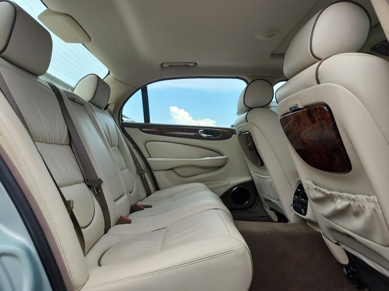2005 Jaguar Vandenplas VIN: SAJWA82C55SG42534 Lot: 62865825