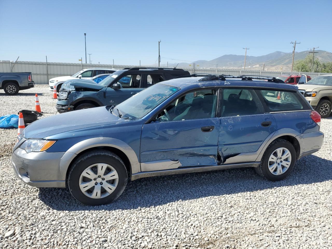 2008 Subaru Outback    for Sale in Magna, UT - Side