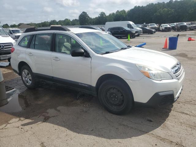  SUBARU OUTBACK 2013 White