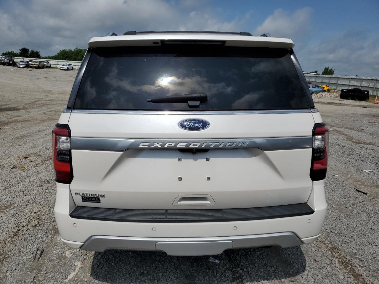 2019 Ford Expedition Platinum VIN: 1FMJU1MT0KEA17174 Lot: 61472945