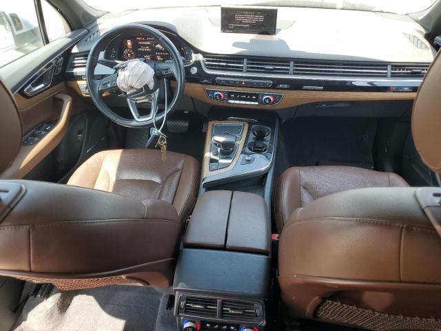  AUDI Q7 2017 Серебристый