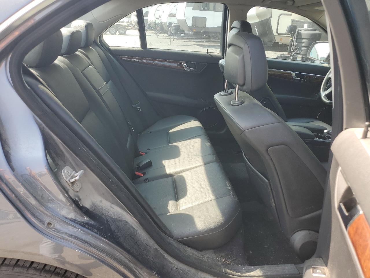 2009 Mercedes-Benz C 300 4Matic VIN: WDDGF81X59R065464 Lot: 59741035