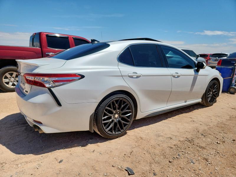  TOYOTA CAMRY 2020 Белы