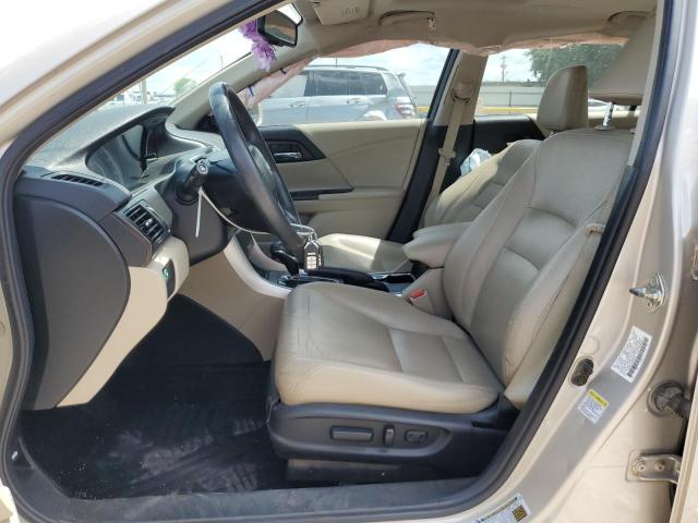 Sedans HONDA ACCORD 2015 Złoty