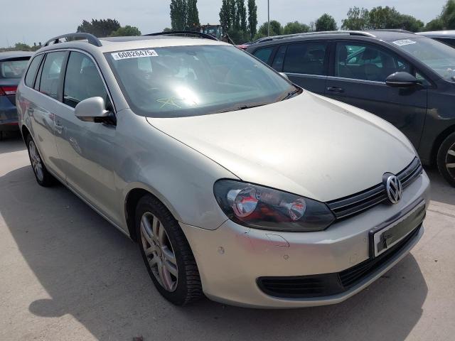 2011 VOLKSWAGEN GOLF SE TS