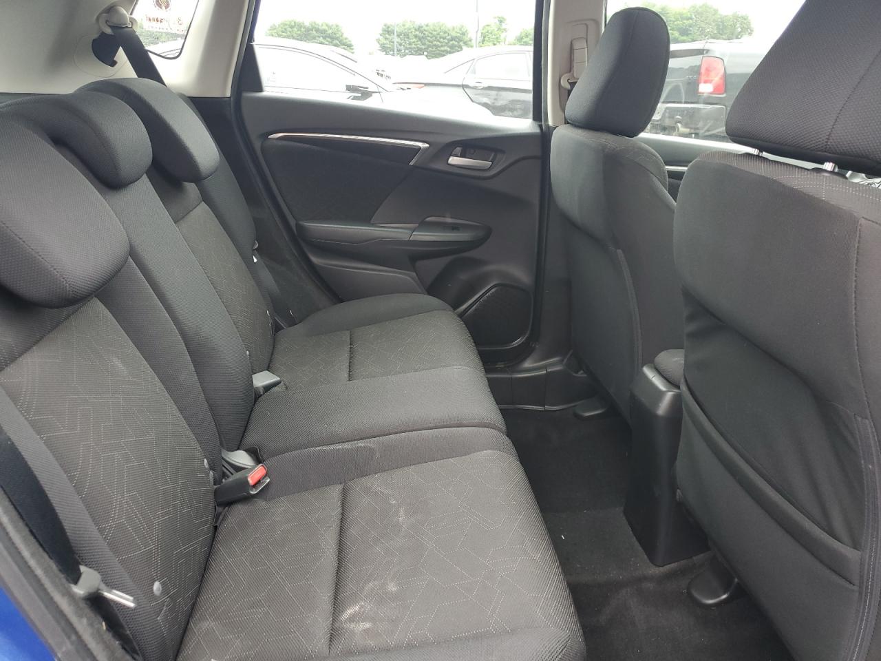 2015 Honda Fit Ex VIN: 3HGGK5H88FM784984 Lot: 61586085