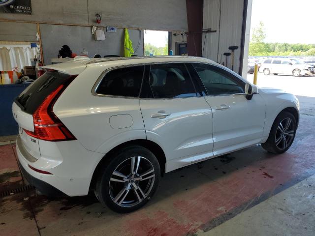  VOLVO XC60 2018 White