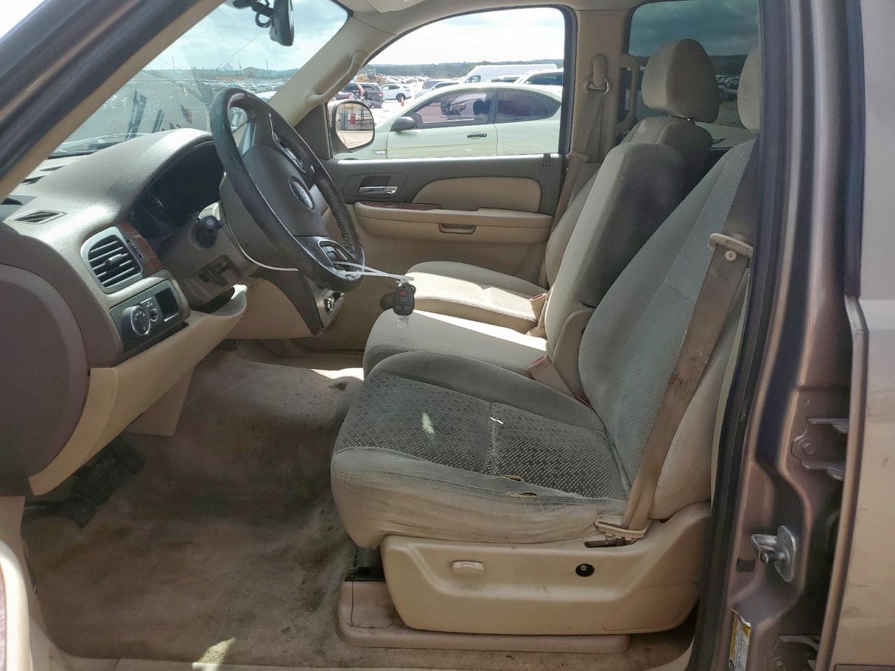 2007 GMC Yukon VIN: 1GKFC13027R123926 Lot: 61282985