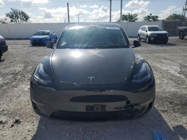  TESLA MODEL Y 2023 Czarny