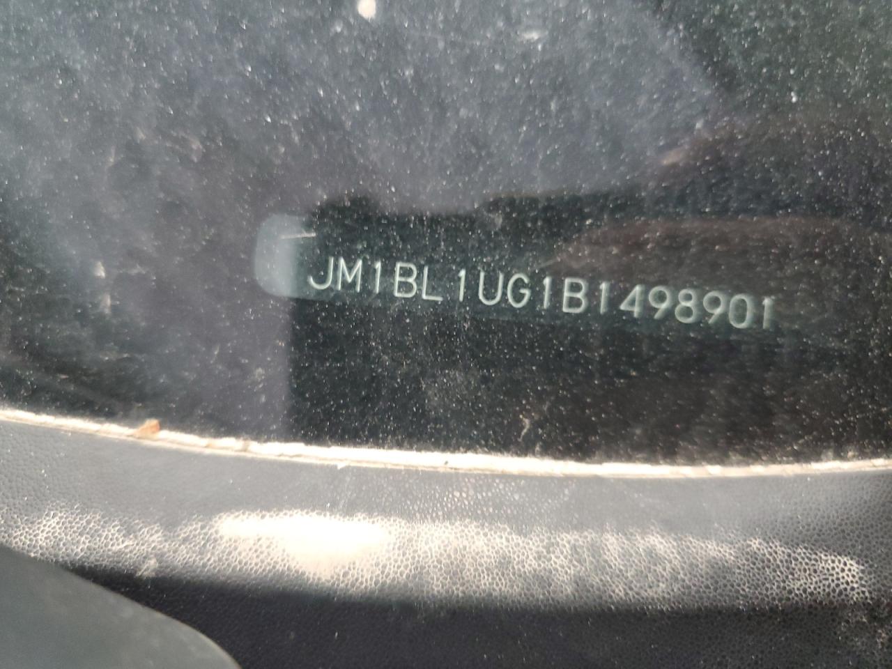 2011 Mazda 3 I VIN: JM1BL1UG1B1498901 Lot: 61734805