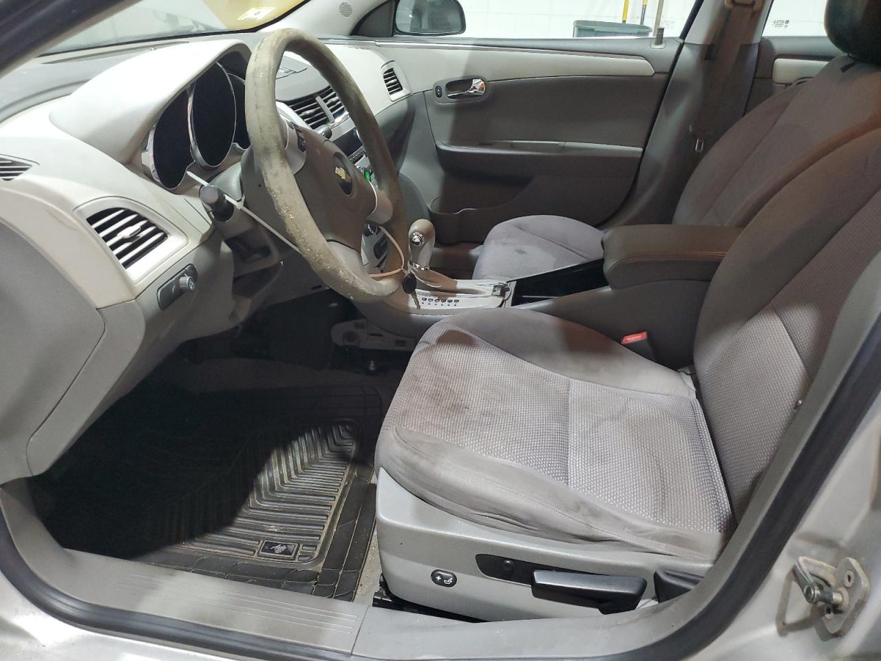 2010 Chevrolet Malibu Ls VIN: 1G1ZB5EB0AF217452 Lot: 62006345