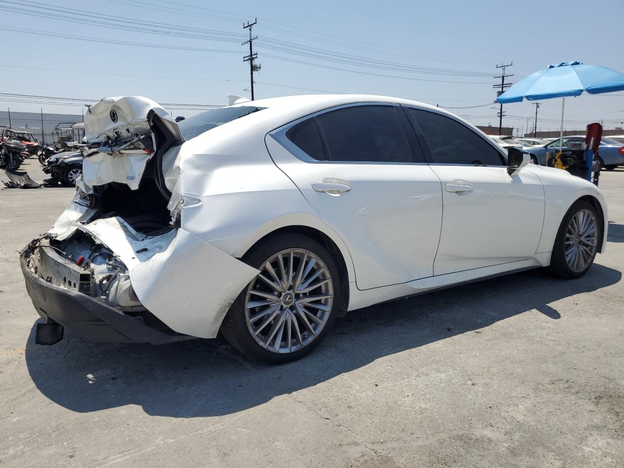 LEXUS IS 2022 VIN JTHDA1D21N5119281 фото 3