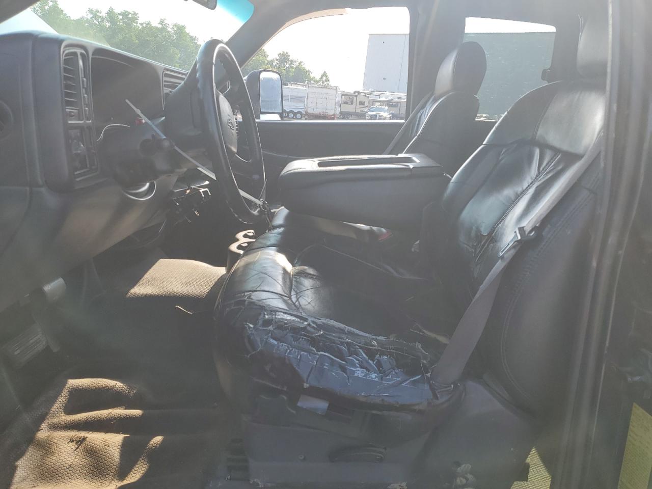 2002 Chevrolet Silverado K3500 VIN: 1GBJK39G12F173384 Lot: 61063075
