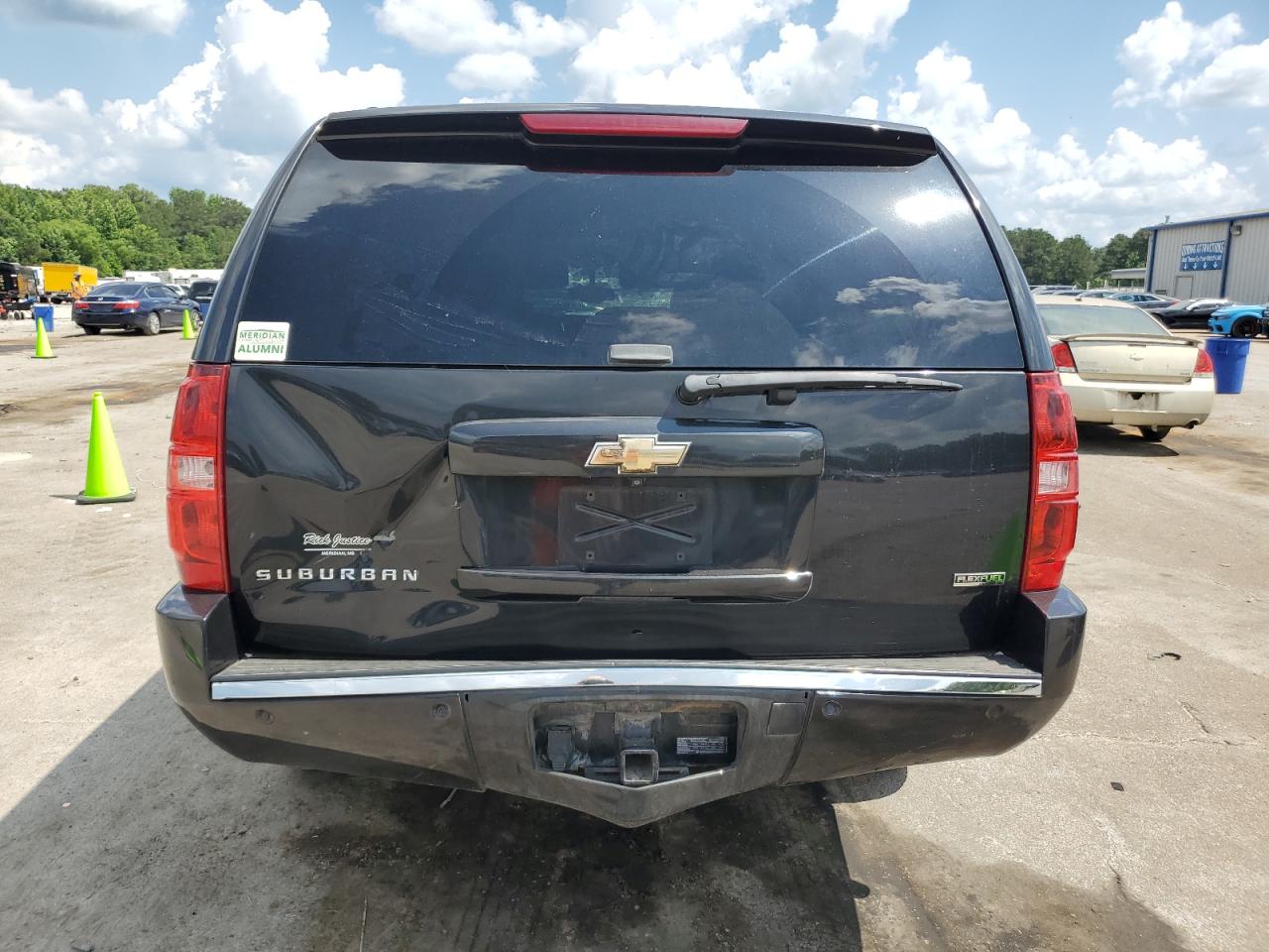 2011 Chevrolet Suburban K1500 Ltz VIN: 1GNSKKE3XBR232628 Lot: 59883425