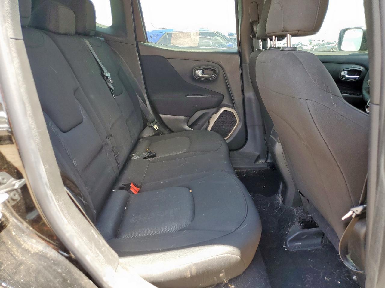 2017 Jeep Renegade Sport VIN: ZACCJAAB9HPE73515 Lot: 62775795