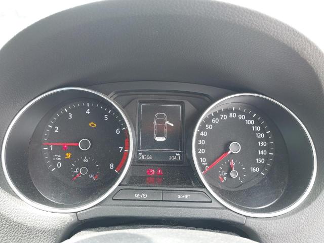 2015 VOLKSWAGEN POLO SE