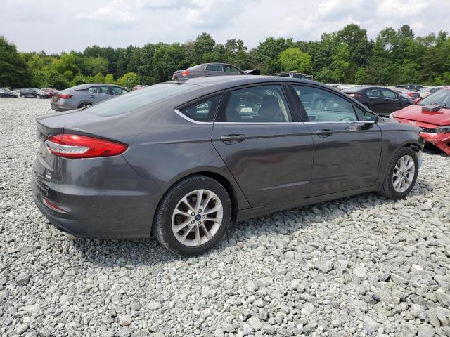  FORD FUSION 2019 Серебристый