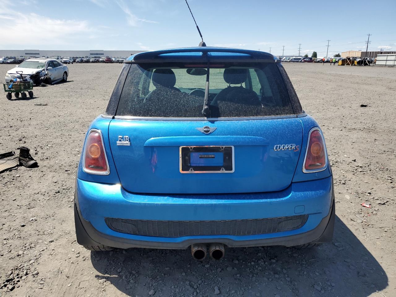 2007 Mini Cooper S VIN: WMWMF73567TL89464 Lot: 59597745