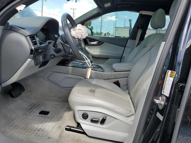  AUDI Q7 2017 Черный